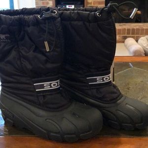 Boys snow boots